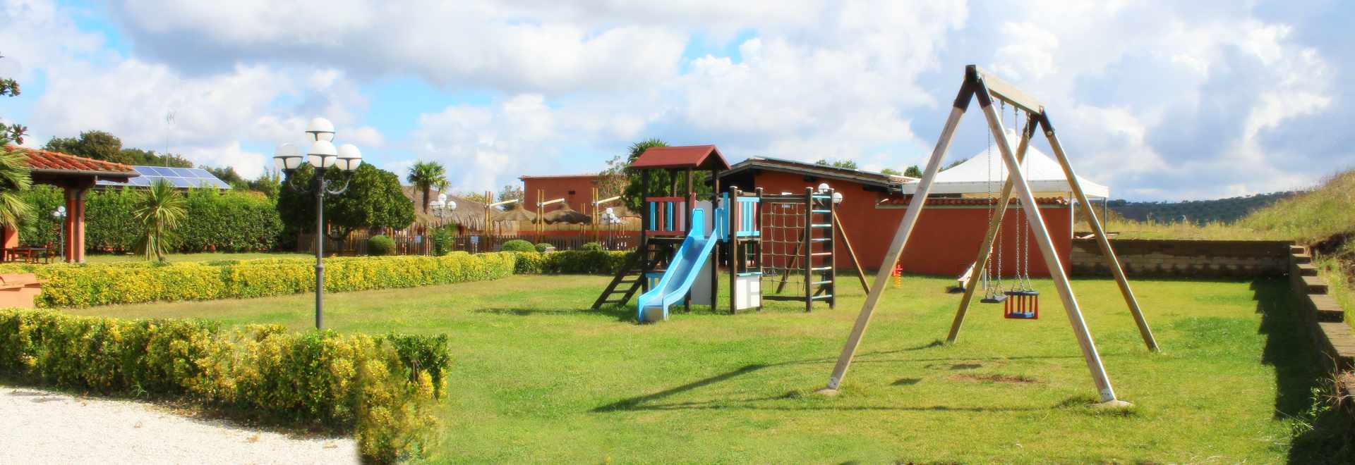 Agriturismo con parco giochi